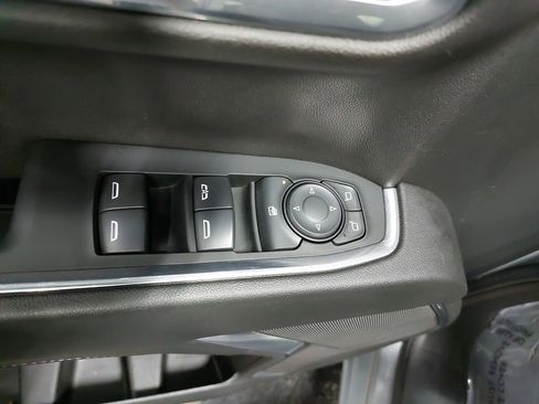 Used 2023 Chevrolet Silverado 1500 LT image 28