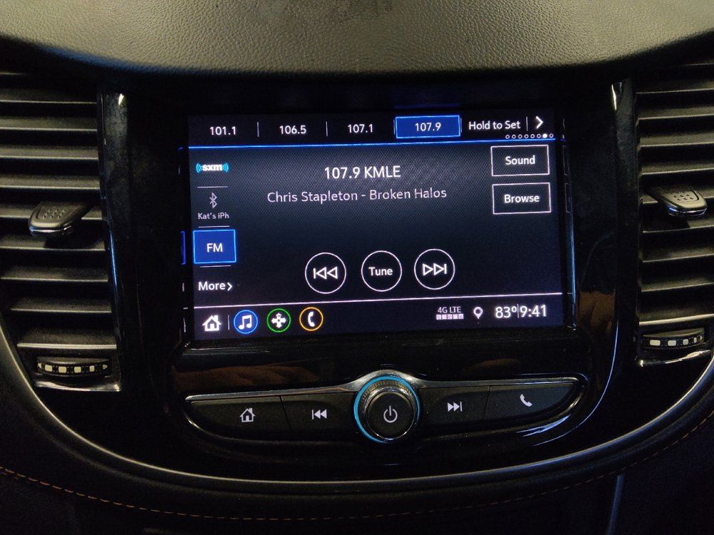Used 2021 Chevrolet Trax LT w/ Sport Edition FWD image 25