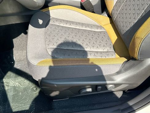 New 2026 Subaru Crosstrek 2.5i Sport AWD/4WD image 23