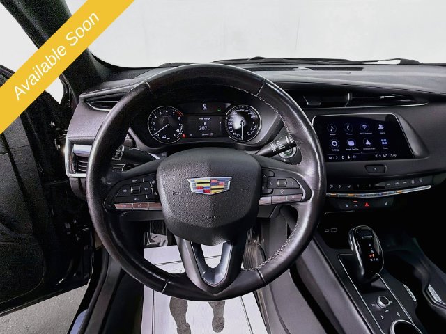 Used 2023 Cadillac XT4 Luxury AWD/4WD image 11