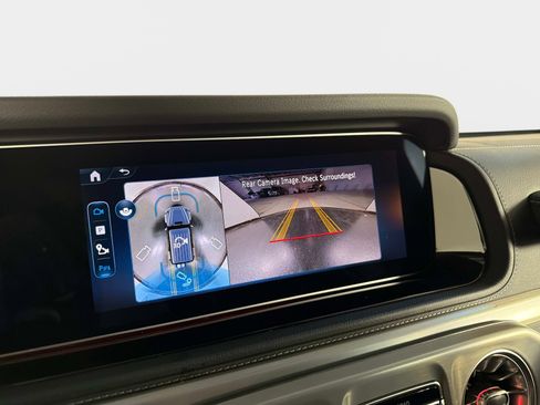 Used 2025 Mercedes-Benz G 550 image 45