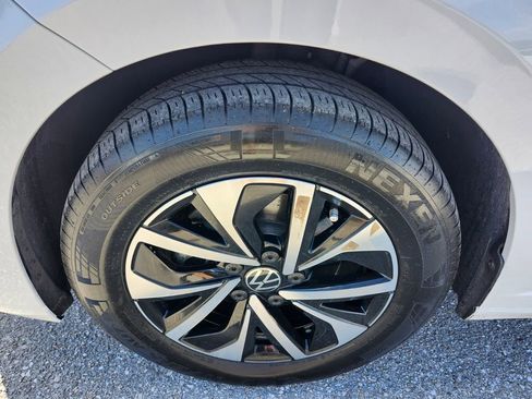 Used 2025 Volkswagen Jetta S image 17