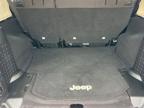 Used 2015 Jeep Wrangler Unlimited Sport w/ Trailer Tow Group image 17