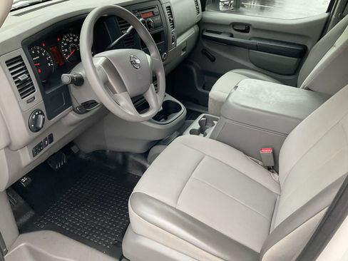 Used 2012 Nissan NV 2500 S w/ Side Curtain Airbag Pkg image 17