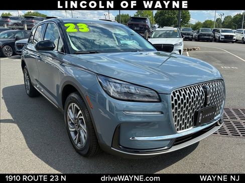 Certified 2023 Lincoln Corsair AWD image 10