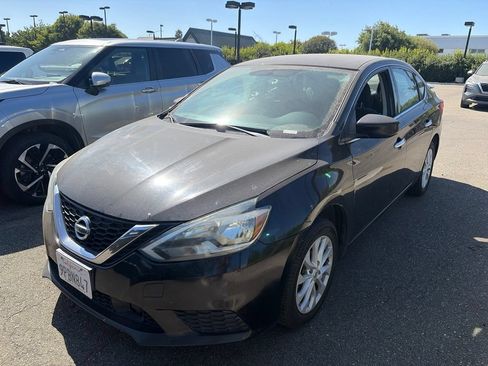 Used 2018 Nissan Sentra SV FWD image 3