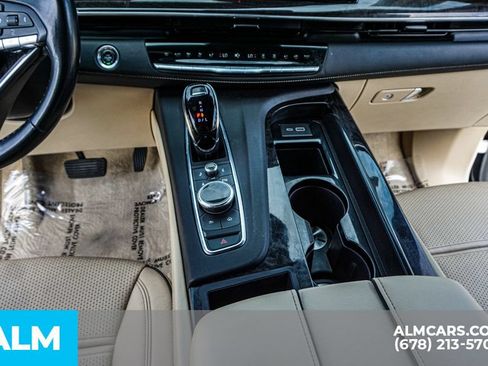 Used 2023 Cadillac Escalade Premium Luxury w/ Performance Package AWD/4WD image 44