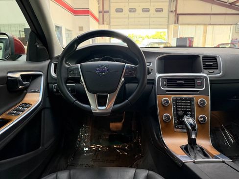 Used 2016 Volvo S60 T5 Premier FWD image 21