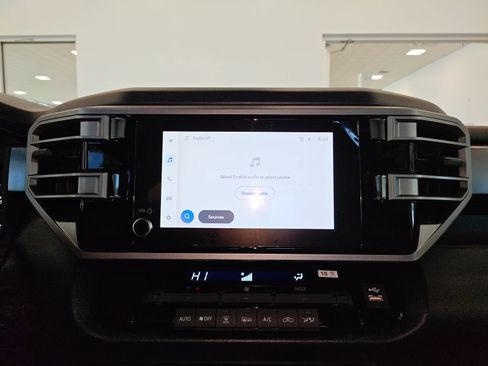 New 2026 Toyota Tundra SR5 AWD/4WD image 16