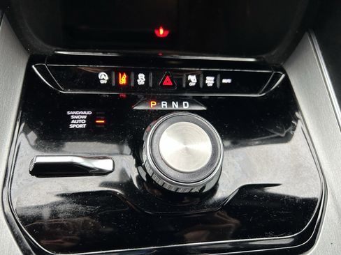 Used 2023 Jeep Wagoneer Series II image 18