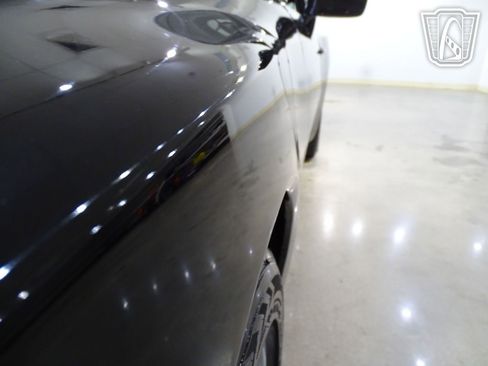 Used 1987 Porsche 944 S image 39