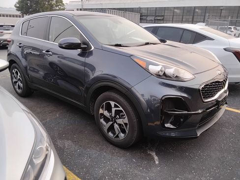 Used 2020 Kia Sportage LX FWD image 12