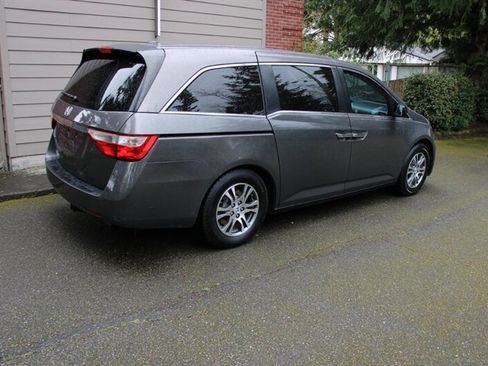 Used 2012 Honda Odyssey EX-L image 3