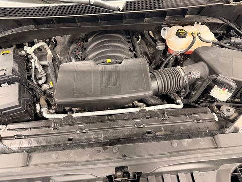 Used 2025 Chevrolet Silverado 1500 LT image 34