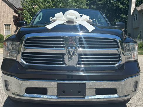 Used 2017 RAM 1500 Big Horn AWD/4WD image 2