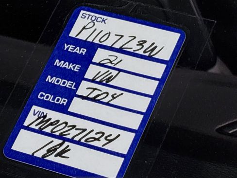 Used 2021 Volkswagen ID.4 Pro S w/ Gradient Package image 27