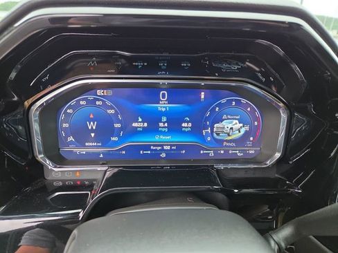 Used 2024 Chevrolet Silverado 3500 High Country w/ High Country Premium Package image 18