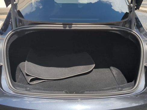Used 2024 Tesla Model 3 Standard Range RWD image 32