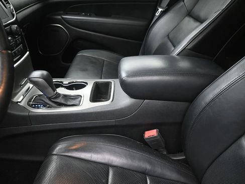 Used 2019 Jeep Grand Cherokee High Altitude RWD image 21