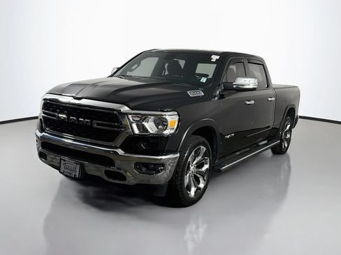 Used 2022 RAM 1500 Big Horn AWD/4WD image 3