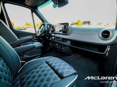 New 2024 Mercedes-Benz Sprinter 3500 image 18