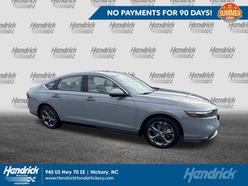 New 2026 Honda Accord EX-L image 1