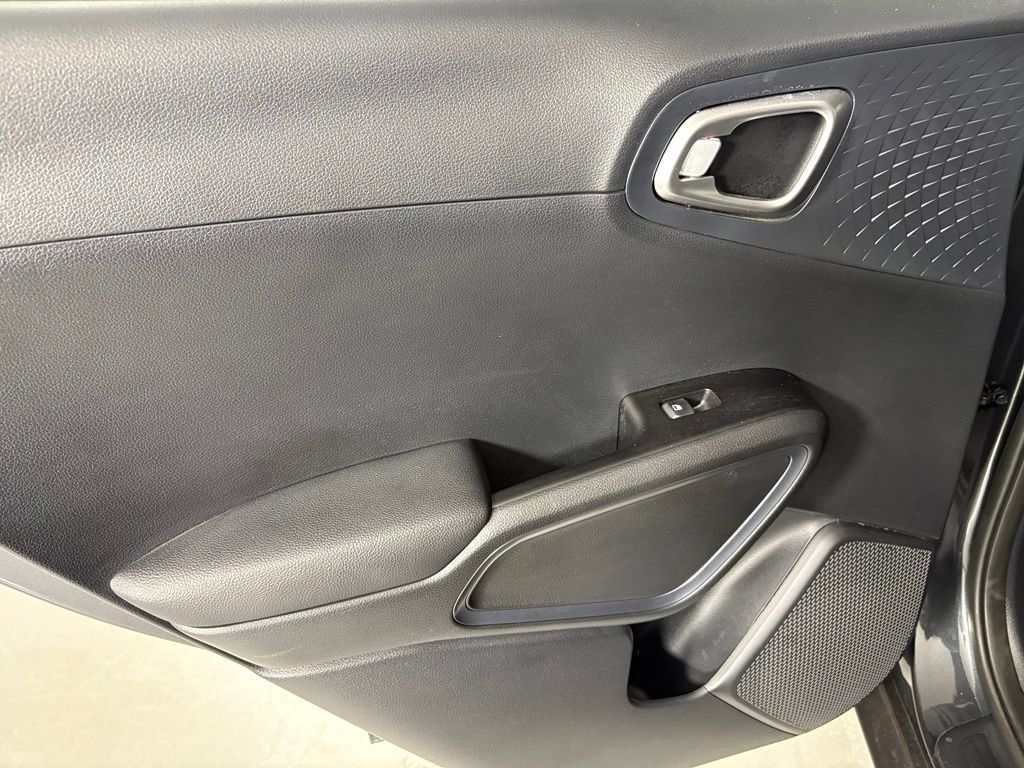 Used 2024 Kia Soul EX FWD image 36