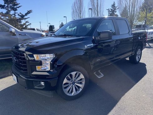 Used 2017 Ford F150 XL w/ Equipment Group 101A Mid AWD/4WD image 2