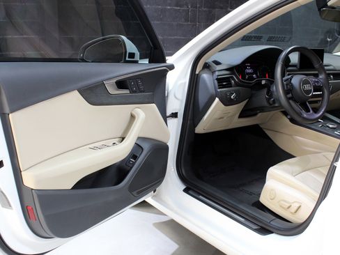 Used 2019 Audi A4 2.0T Premium w/ Convenience Package image 27