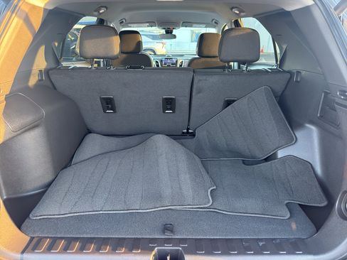 Certified 2024 Chevrolet Equinox LT AWD/4WD image 35