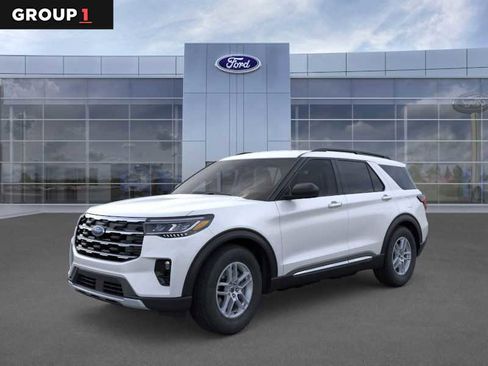New 2025 Ford Explorer Active w/ Active Comfort Package image 1