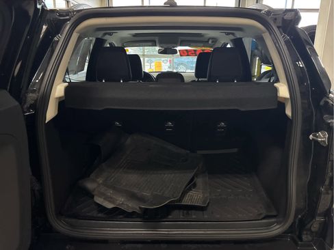 Used 2022 Ford EcoSport SE w/ SE Convenience Package image 46