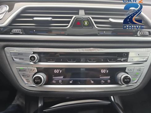 Used 2018 BMW ALPINA B7 xDrive AWD/4WD image 25