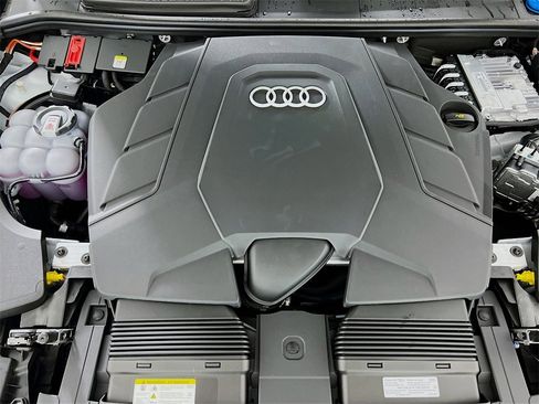 New 2026 Audi Q8 Premium Plus image 30
