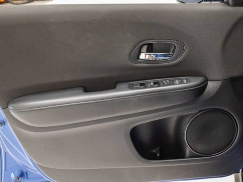 Used 2019 Honda HR-V Sport image 13