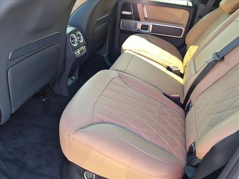 New 2027 Mercedes-Benz G 580 e image 15