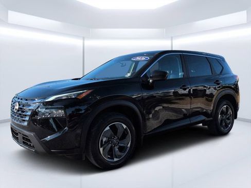 Used 2026 Nissan Rogue SV FWD image 7
