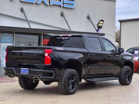 Used 2020 Chevrolet Silverado 1500 LT Trail Boss image 4