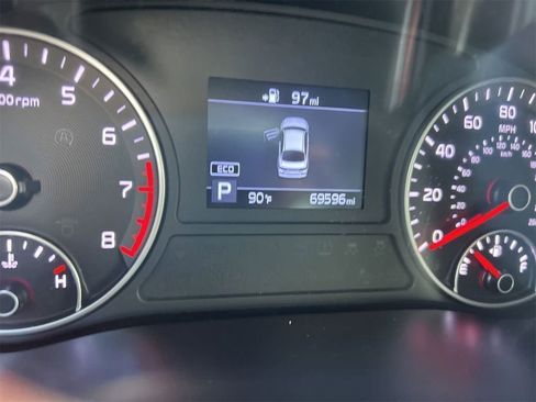 Used 2019 Kia Optima LX FWD image 8