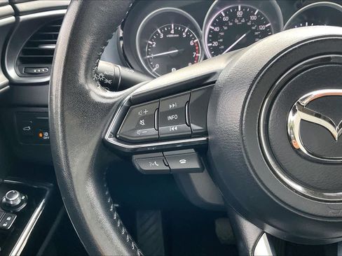 Used 2022 MAZDA CX-9 Touring image 19