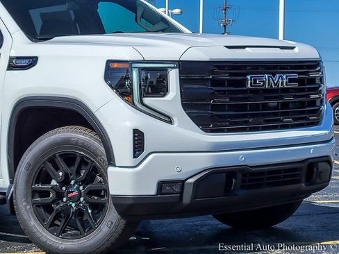 New 2026 GMC Sierra 1500 Elevation w/ Elevation Premium Package image 2