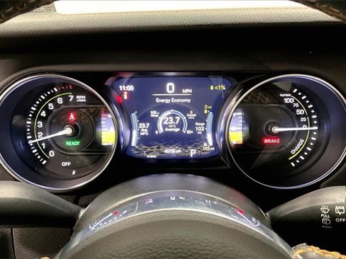 Used 2021 Jeep Wrangler Unlimited Sahara image 20