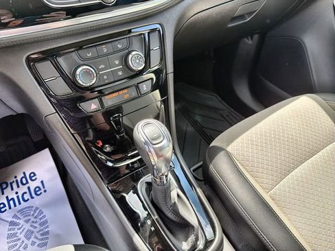 Certified 2018 Buick Encore Preferred FWD image 15