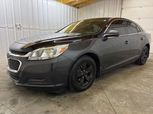 Used 2015 Chevrolet Malibu LS FWD image 3