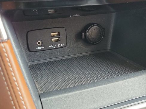 Used 2019 Subaru Forester Touring w/ Popular Package #3 AWD/4WD image 33