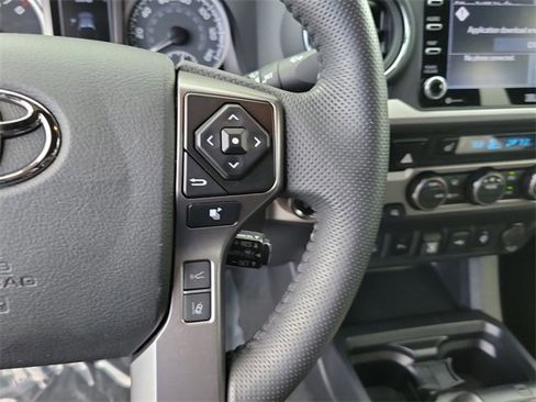 Used 2023 Toyota Tacoma Limited image 16