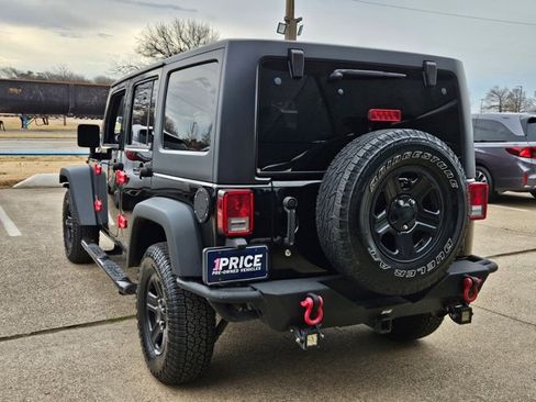 Used 2015 Jeep Wrangler Unlimited Sport w/ Connectivity Group image 7