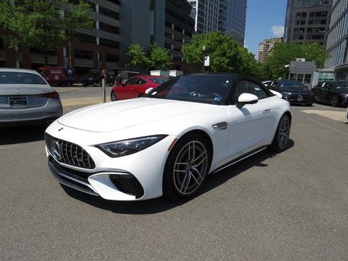 Used 2022 Mercedes-Benz SL 55 AMG 4MATIC image 1