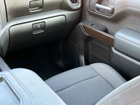 Used 2021 GMC Sierra 1500 Elevation image 23