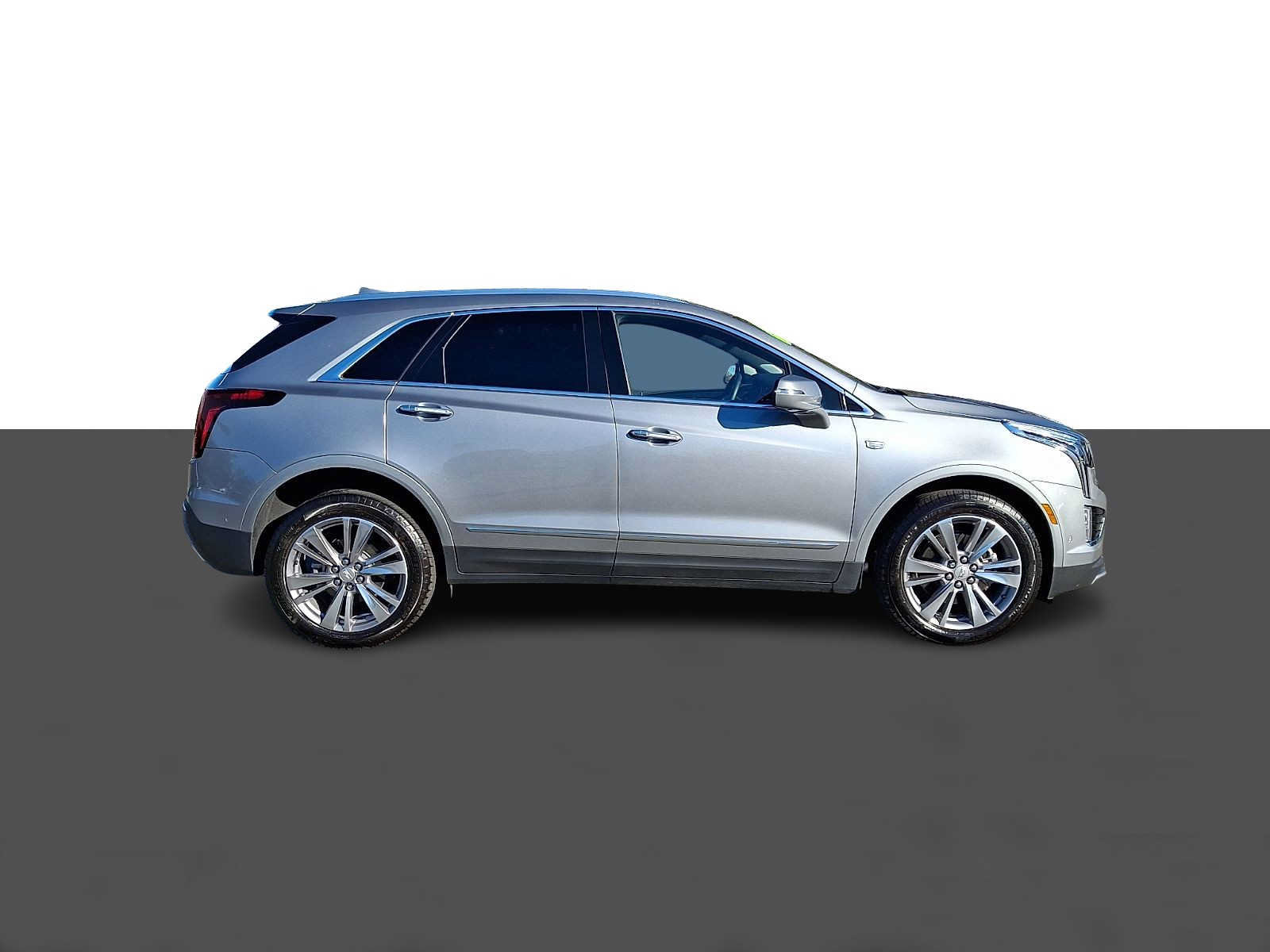 Used 2026 Cadillac XT5 Premium Luxury w/ Driver Assist Package AWD/4WD image 7